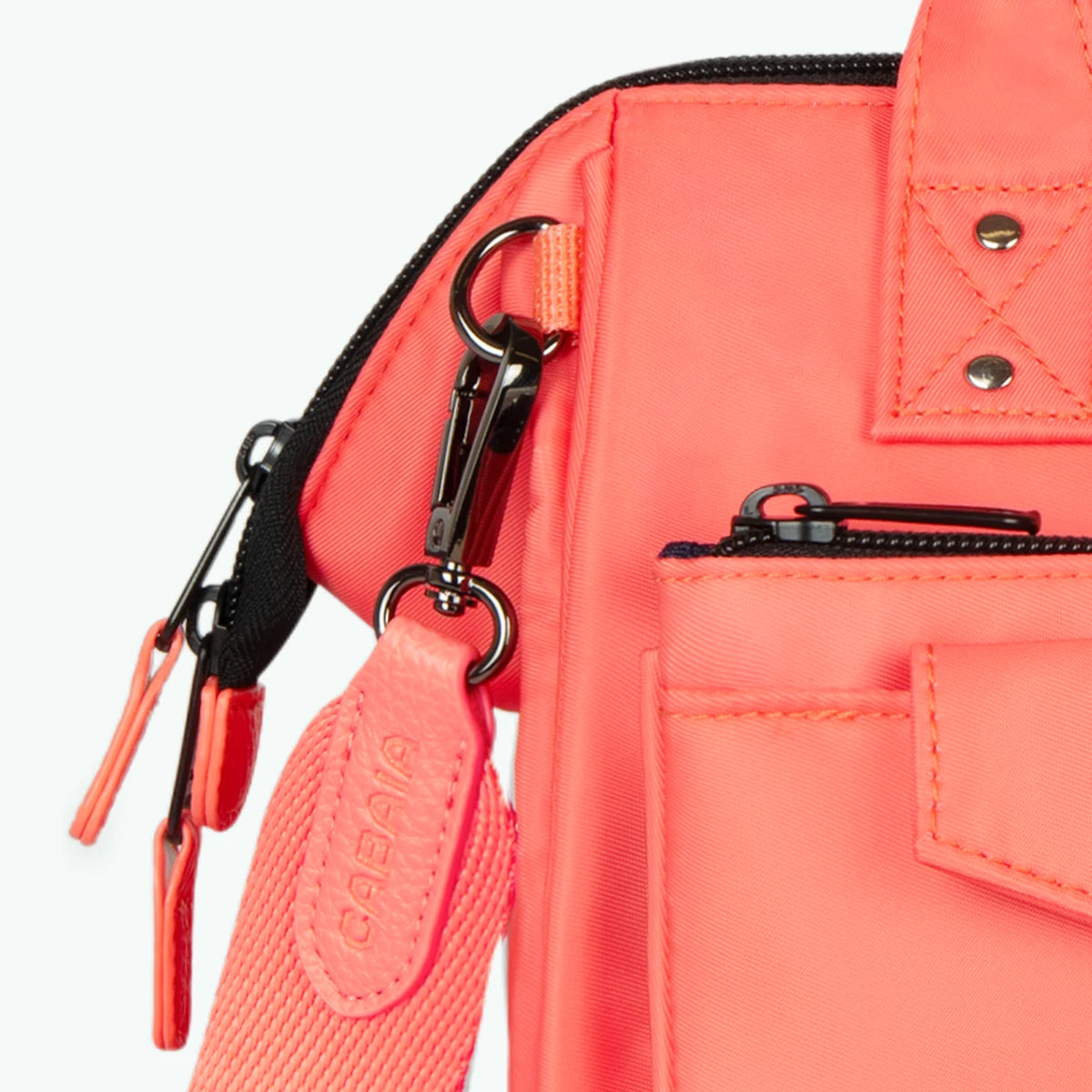 Crossbody Adventurer Medium Bari - Cabaia - 